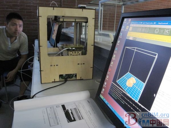 3D打印机进入上海基础教育领域 入门级设备只需四五千