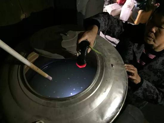 中国缺少，请珍惜水资源！鄱阳湖还要防火