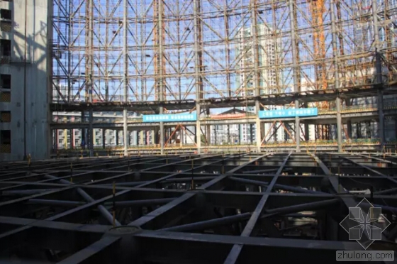 武汉万达秀场利用BIM “红灯笼”是怎样建起来的 武汉万达秀场利用BIM “红灯笼”是怎样建起来的