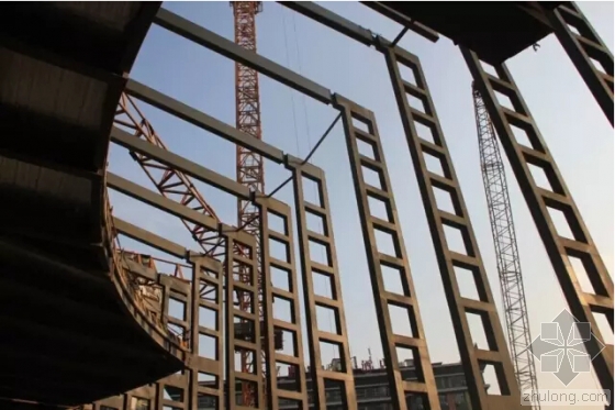 武汉万达秀场利用BIM “红灯笼”是怎样建起来的 武汉万达秀场利用BIM “红灯笼”是怎样建起来的