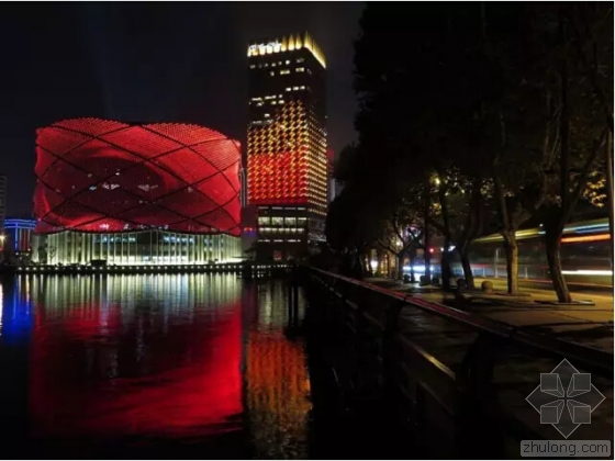 武汉万达秀场利用BIM “红灯笼”是怎样建起来的 武汉万达秀场利用BIM “红灯笼”是怎样建起来的