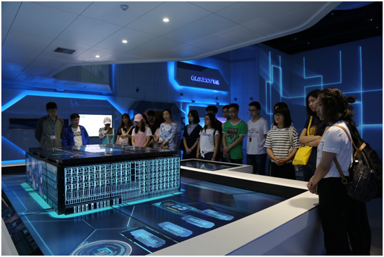 好燃！北京“科技强国，创新圆梦”科技周走进广联达