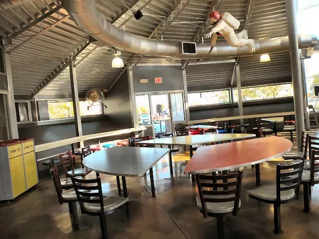 装配式|原来这么多麦当劳,都采用了装配式结构! 装配式资讯 第2张-BIM建筑网 装配式|原来这么多麦当劳,都采用了装配式结构! 装配式资讯 第2张