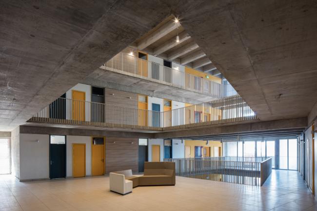 BIM建筑|火红色衬着年夜地,喧哗和安静并存:塔帕年夜学学生宿舍一期工程 BIM建筑|火红色衬着年夜地,喧哗和安静并存:塔帕年夜学学生宿舍一期工程