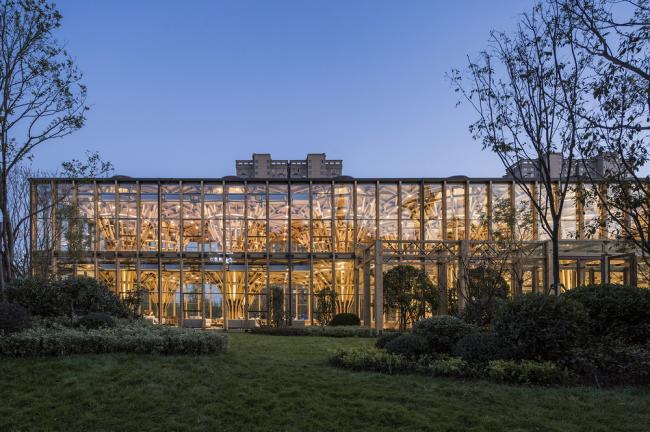 BIM建筑|枝桠交织有序的'树'状空间:河南珑府生涯体验中间 / 罗宇杰工作室 BIM建筑|枝桠交织有序的'树'状空间:河南珑府生涯体验中间 / 罗宇杰工作室