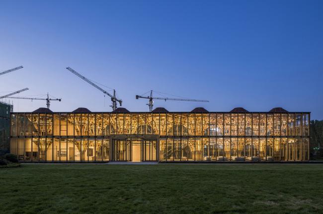 BIM建筑|枝桠交织有序的'树'状空间:河南珑府生涯体验中间 / 罗宇杰工作室 BIM建筑|枝桠交织有序的'树'状空间:河南珑府生涯体验中间 / 罗宇杰工作室