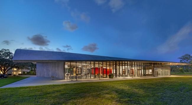 BIM建筑|仿佛在炎阳中慢慢熔化:迈阿密年夜学建筑学院 BIM建筑|仿佛在炎阳中慢慢熔化:迈阿密年夜学建筑学院