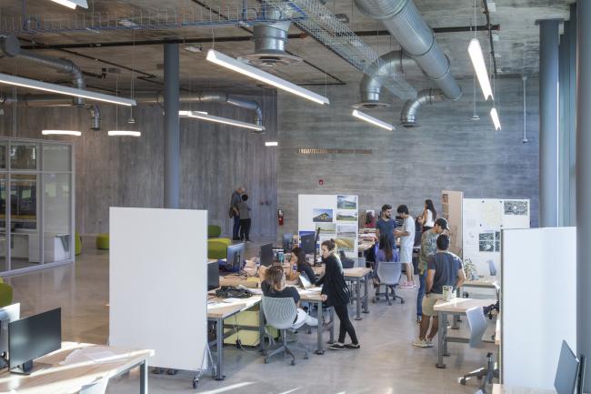 BIM建筑|仿佛在炎阳中慢慢熔化:迈阿密年夜学建筑学院 BIM建筑|仿佛在炎阳中慢慢熔化:迈阿密年夜学建筑学院