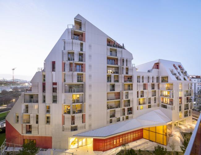 BIM建筑|棱角分明,有机生态的微城市中间——巴黎公园综合体/Jean Bocabeille建筑师事务所 BIM建筑|棱角分明,有机生态的微城市中间——巴黎公园综合体/Jean Bocabeille建筑师事务所