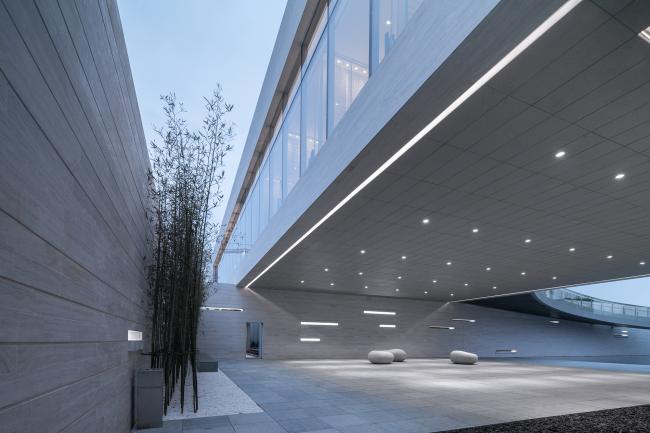 BIM建筑|空境几何丨南昌华侨城纯水岸艺术展廊 BIM建筑|空境几何丨南昌华侨城纯水岸艺术展廊