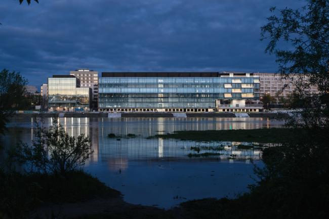 BIM建筑|如潮汐般曲意活动:潮汐和华沙荡舟协会年夜楼 BIM建筑|如潮汐般曲意活动:潮汐和华沙荡舟协会年夜楼