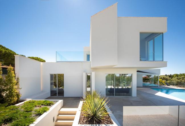 BIM建筑|天然有机,纯白主义的地中海室第 / STUDIOARTE建筑师事务所 BIM建筑|天然有机,纯白主义的地中海室第 / STUDIOARTE建筑师事务所