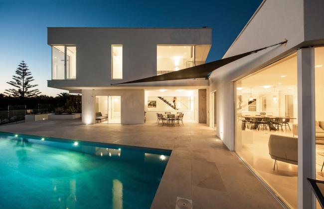 BIM建筑|天然有机,纯白主义的地中海室第 / STUDIOARTE建筑师事务所 BIM建筑|天然有机,纯白主义的地中海室第 / STUDIOARTE建筑师事务所