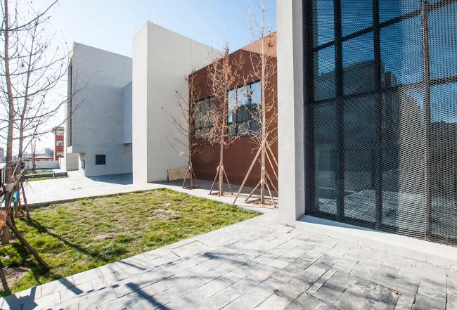 BIM建筑|莱佛士幼儿园及早教中间 / 空格建筑 BIM建筑|莱佛士幼儿园及早教中间 / 空格建筑