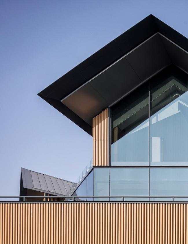 BIM建筑|仁恒南京凤凰山居温泉会所 / 上海中房建筑设计 BIM建筑|仁恒南京凤凰山居温泉会所 / 上海中房建筑设计