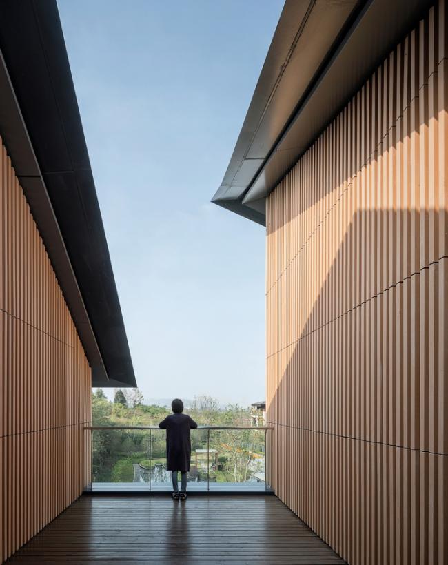 BIM建筑|仁恒南京凤凰山居温泉会所 / 上海中房建筑设计 BIM建筑|仁恒南京凤凰山居温泉会所 / 上海中房建筑设计