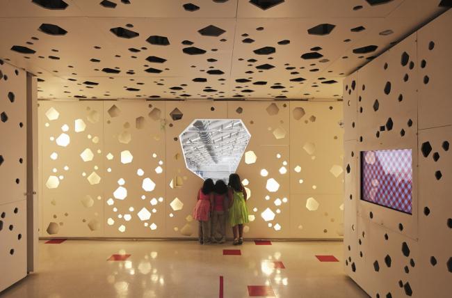 BIM建筑|现代金属质感,自由海浪屋顶诠释跨越50年时空的工场重构 BIM建筑|现代金属质感,自由海浪屋顶诠释跨越50年时空的工场重构