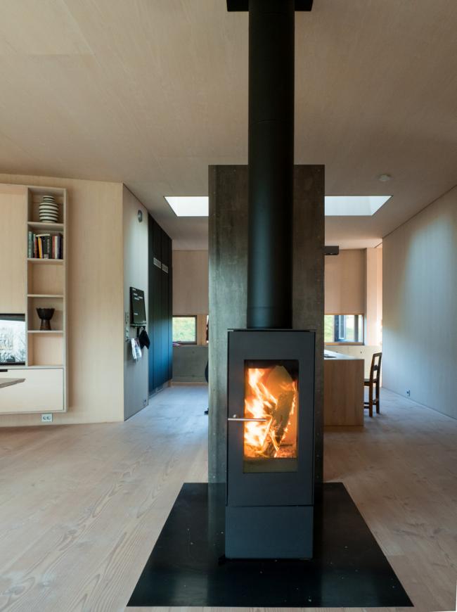 BIM建筑|仿佛一把被抛弃在郊野中心的旧铁犁:Tjelta室第 BIM建筑|仿佛一把被抛弃在郊野中心的旧铁犁:Tjelta室第