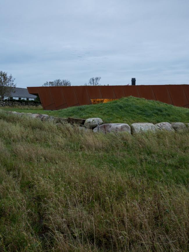 BIM建筑|仿佛一把被抛弃在郊野中心的旧铁犁:Tjelta室第 BIM建筑|仿佛一把被抛弃在郊野中心的旧铁犁:Tjelta室第