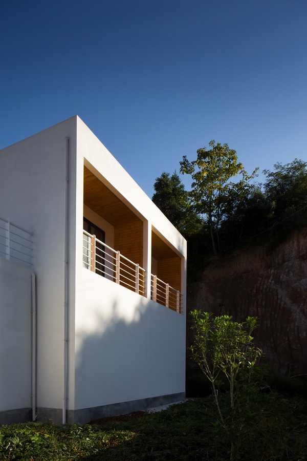 BIM建筑|栖于山麓——乡建新平易近居摸索 | 铭鼎空间艺术工作室 BIM建筑|栖于山麓——乡建新平易近居摸索 | 铭鼎空间艺术工作室