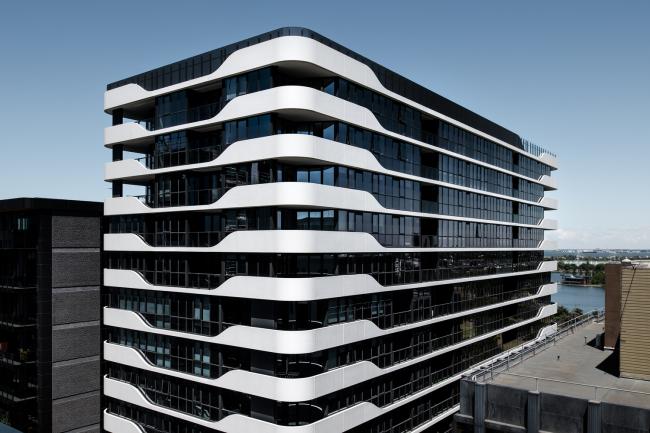 BIM建筑|圆润而不掉骨感的“王后之领”公寓楼 BIM建筑|圆润而不掉骨感的“王后之领”公寓楼