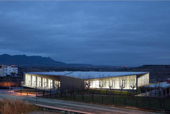 BIM建筑|“空心岩石”般的学前教导黉舍 BIM建筑|“空心岩石”般的学前教导黉舍