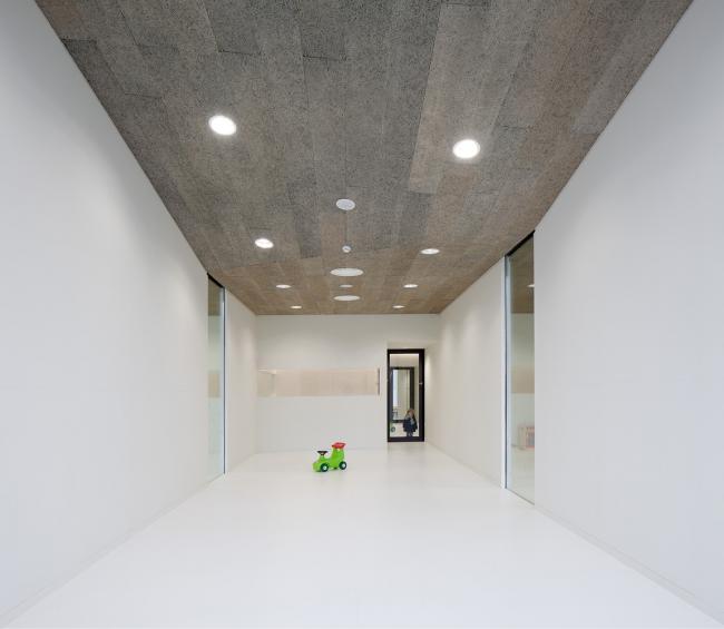 BIM建筑|“空心岩石”般的学前教导黉舍 BIM建筑|“空心岩石”般的学前教导黉舍