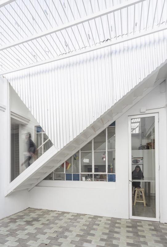 BIM建筑|新旧融会,将立面设计莳植成垂直花圃 / 玛尔塔室第 BIM建筑|新旧融会,将立面设计莳植成垂直花圃 / 玛尔塔室第