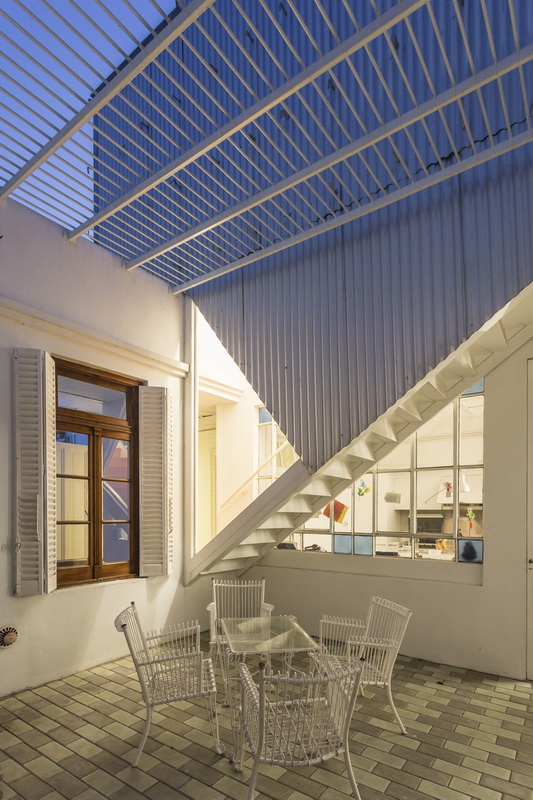 BIM建筑|新旧融会,将立面设计莳植成垂直花圃 / 玛尔塔室第 BIM建筑|新旧融会,将立面设计莳植成垂直花圃 / 玛尔塔室第