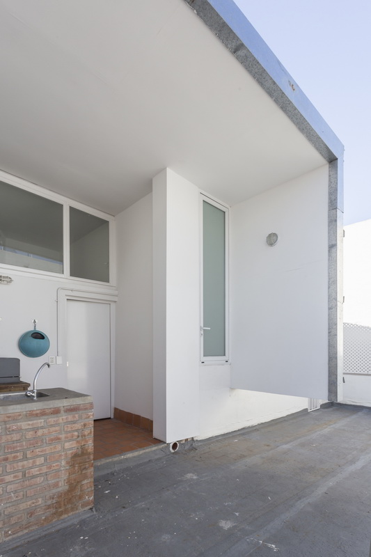 BIM建筑|新旧融会,将立面设计莳植成垂直花圃 / 玛尔塔室第 BIM建筑|新旧融会,将立面设计莳植成垂直花圃 / 玛尔塔室第