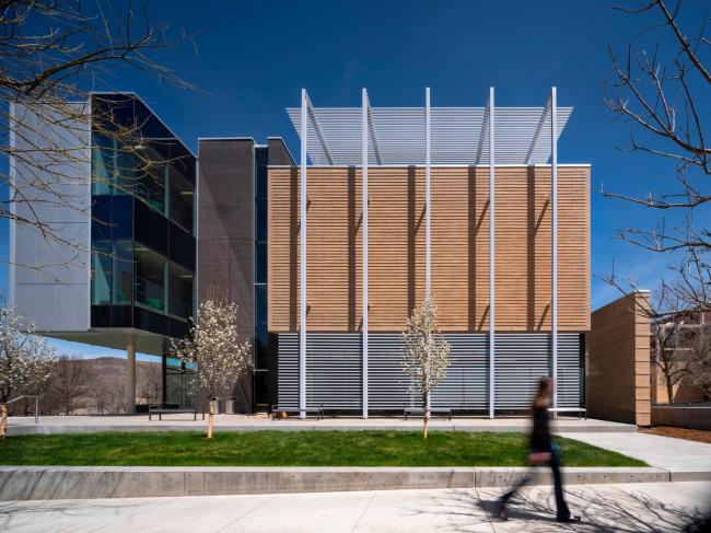 BIM建筑|科尔斯·泰克研讨中间 BIM建筑|科尔斯·泰克研讨中间