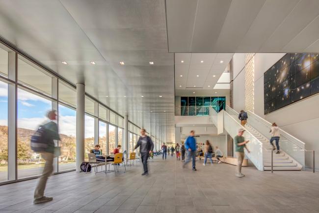 BIM建筑|科尔斯·泰克研讨中间 BIM建筑|科尔斯·泰克研讨中间