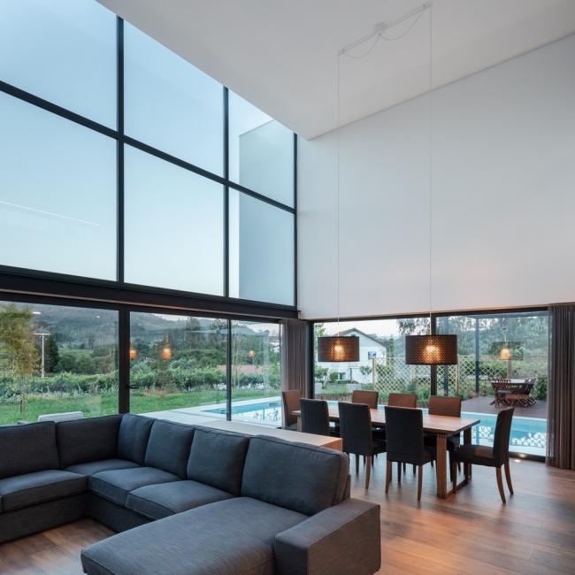 BIM建筑|葡萄牙村落与后现代主义下谱奏的现代村歌:Gafarim之家 BIM建筑|葡萄牙村落与后现代主义下谱奏的现代村歌:Gafarim之家