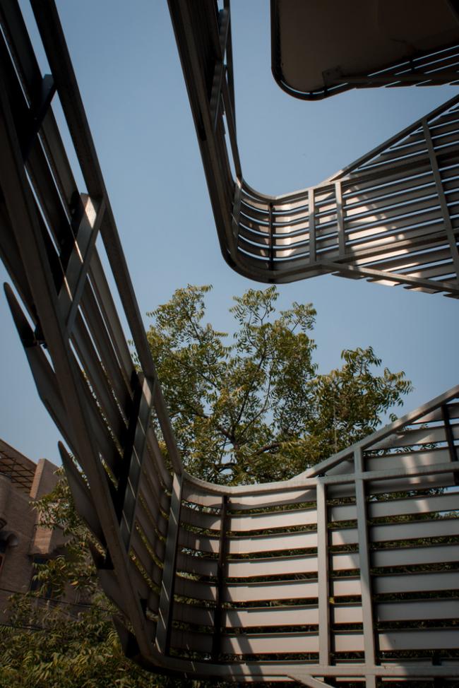 BIM建筑|严厉的几何形体打造的垂直室第:印度143公寓 / Plan Loci BIM建筑|严厉的几何形体打造的垂直室第:印度143公寓 / Plan Loci