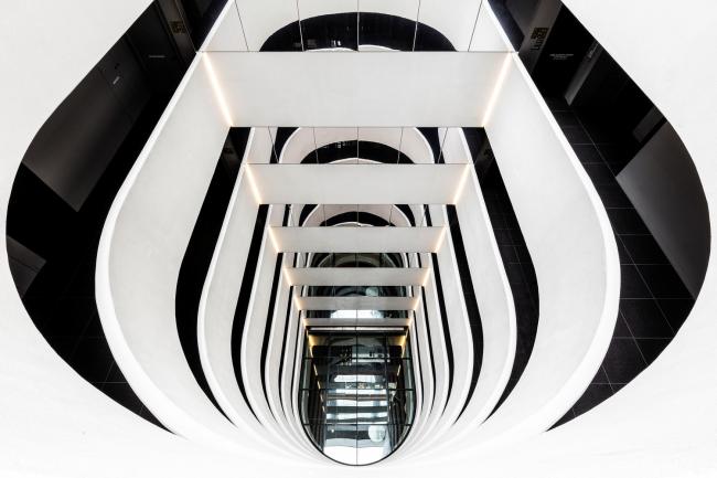 BIM建筑|弧形高层公寓 / 高田浩一建筑事务所 BIM建筑|弧形高层公寓 / 高田浩一建筑事务所