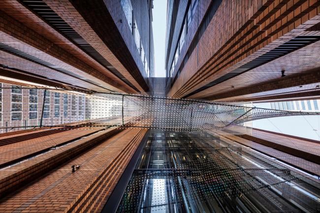 BIM建筑|弧形高层公寓 / 高田浩一建筑事务所 BIM建筑|弧形高层公寓 / 高田浩一建筑事务所