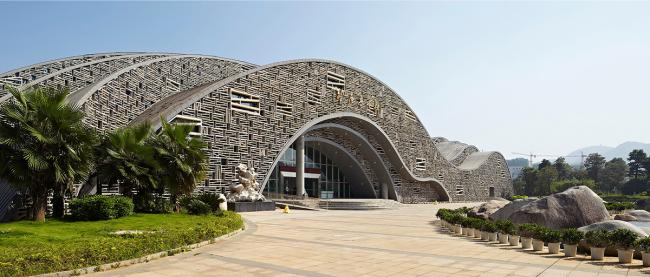 BIM建筑|柳州奇石展览馆丨天津年夜学建筑计划设计研讨总院,张华传授工作室 BIM建筑|柳州奇石展览馆丨天津年夜学建筑计划设计研讨总院,张华传授工作室