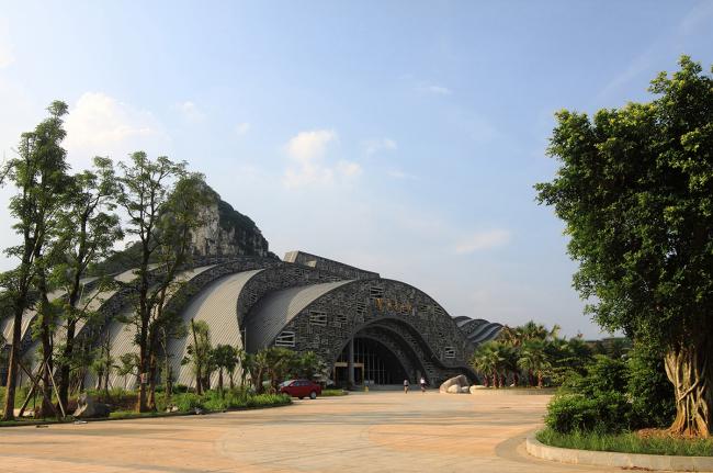 BIM建筑|柳州奇石展览馆丨天津年夜学建筑计划设计研讨总院,张华传授工作室 BIM建筑|柳州奇石展览馆丨天津年夜学建筑计划设计研讨总院,张华传授工作室