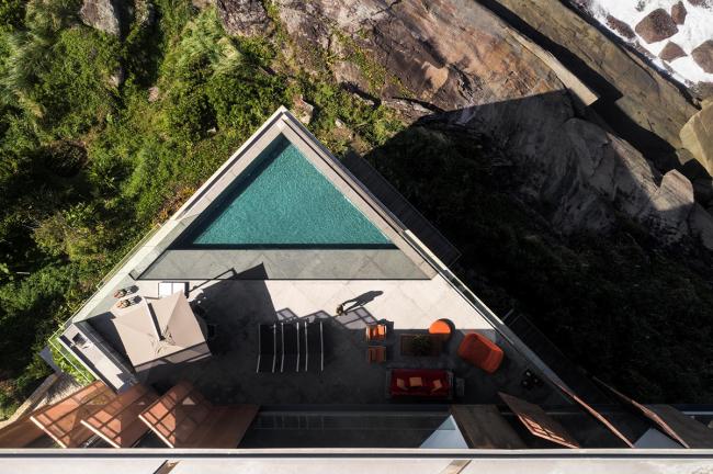 BIM建筑|以海为邻,明媚四时的巴西半岛之家 BIM建筑|以海为邻,明媚四时的巴西半岛之家