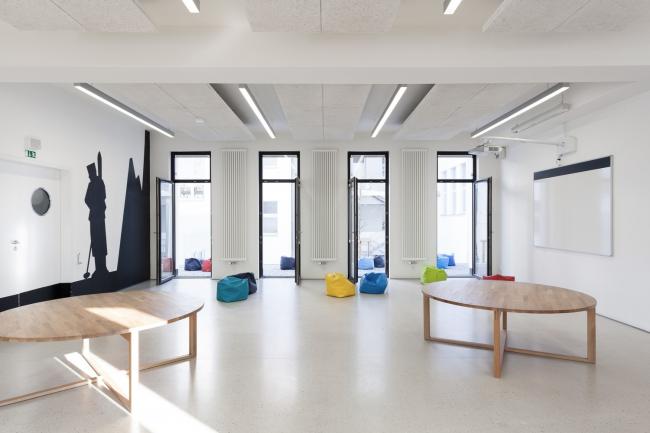 BIM建筑|奶油袍与小红帽:贾拉·西曼小学 BIM建筑|奶油袍与小红帽:贾拉·西曼小学