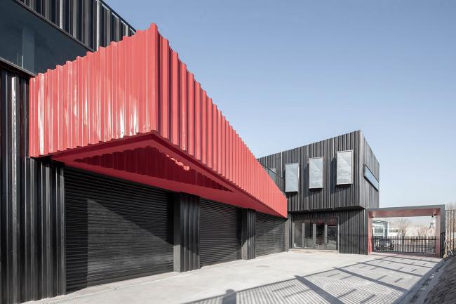 BIM建筑|一场汽车喜好者的社交试验,The Pit House汽车俱乐部 / 上建下筑工作室 BIM建筑|一场汽车喜好者的社交试验,The Pit House汽车俱乐部 / 上建下筑工作室