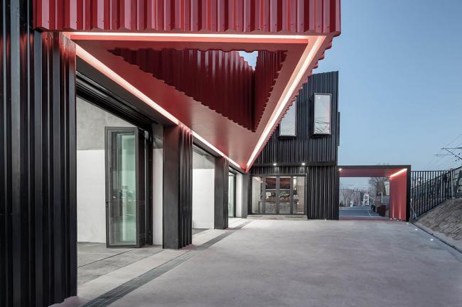 BIM建筑|一场汽车喜好者的社交试验,The Pit House汽车俱乐部 / 上建下筑工作室 BIM建筑|一场汽车喜好者的社交试验,The Pit House汽车俱乐部 / 上建下筑工作室