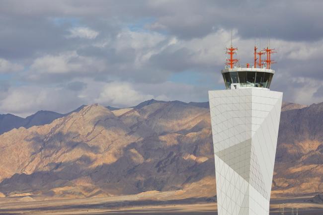 BIM建筑|苍莽戈壁中的一片白色蘑菇岩:以色列蒂姆纳国际机场 BIM建筑|苍莽戈壁中的一片白色蘑菇岩:以色列蒂姆纳国际机场