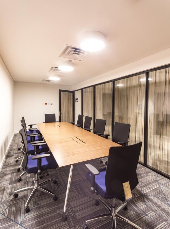 BIM建筑|CORTEZZA年夜楼,木石对话天然 / TERRANUM BIM建筑|CORTEZZA年夜楼,木石对话天然 / TERRANUM