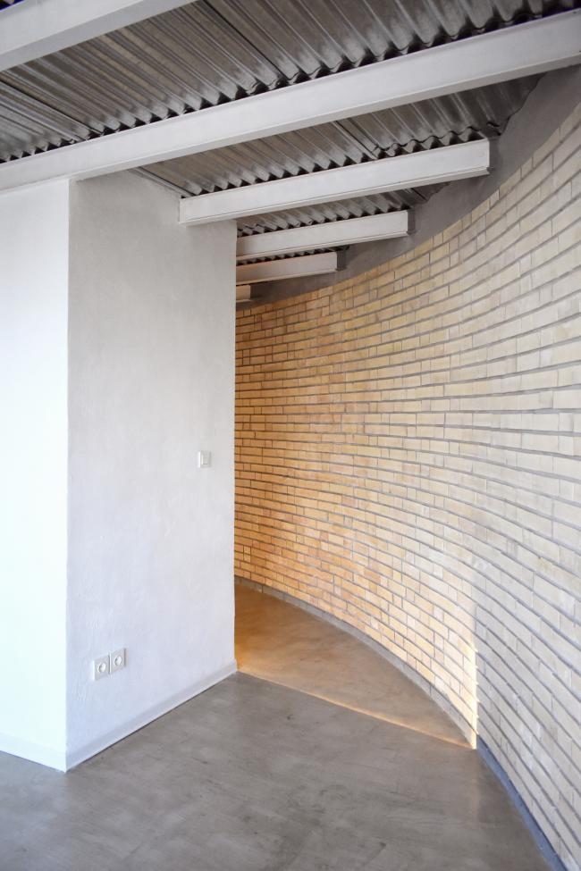 BIM建筑|荒凉上的一只“蜗牛壳”:伊朗蜗壳室第 BIM建筑|荒凉上的一只“蜗牛壳”:伊朗蜗壳室第