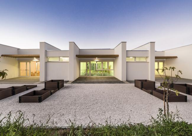 BIM建筑|纯白朴实的平行乐土:意年夜利Terra Madre幼儿园 BIM建筑|纯白朴实的平行乐土:意年夜利Terra Madre幼儿园