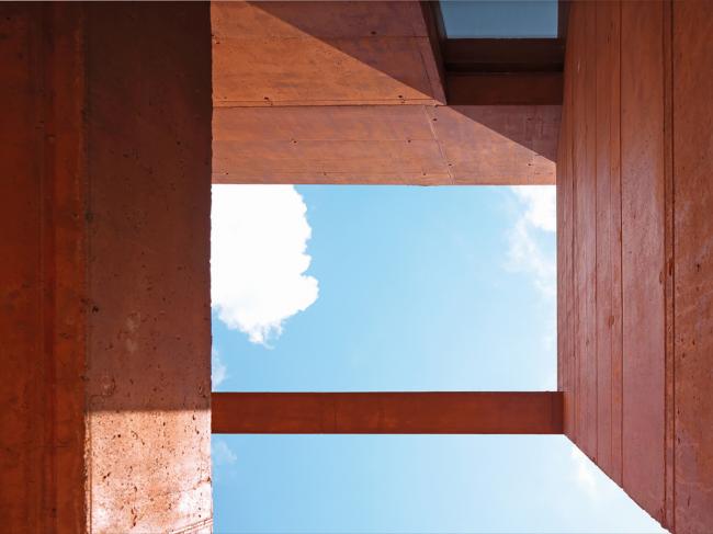 BIM建筑|一本散落墙角,页面泛黄的书:科尔诺公共藏书楼和会堂 BIM建筑|一本散落墙角,页面泛黄的书:科尔诺公共藏书楼和会堂