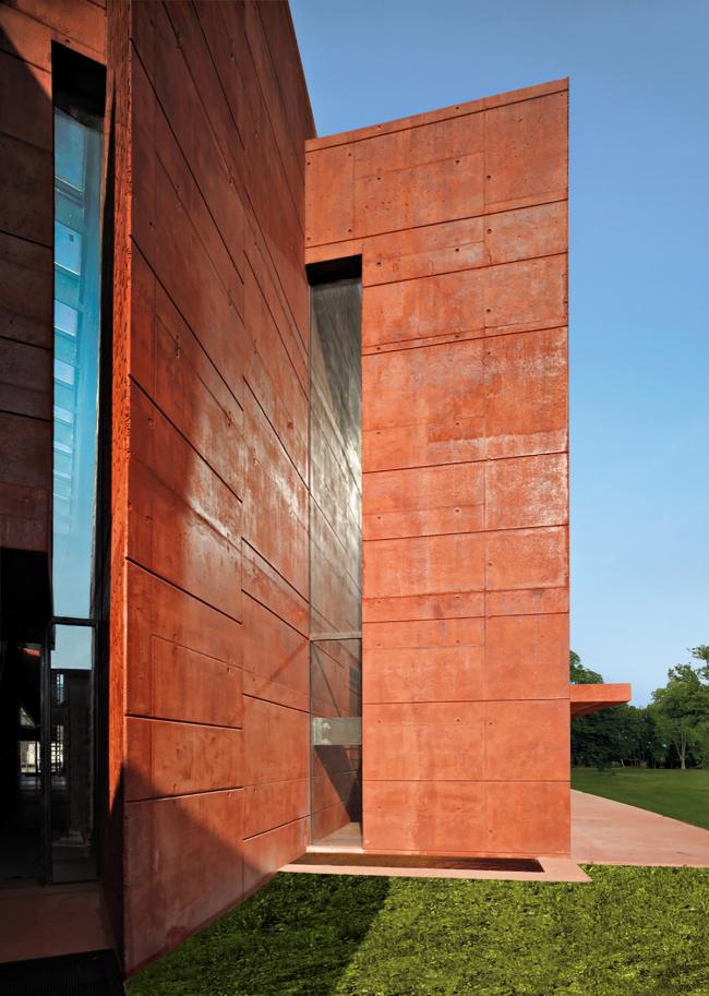 BIM建筑|一本散落墙角,页面泛黄的书:科尔诺公共藏书楼和会堂 BIM建筑|一本散落墙角,页面泛黄的书:科尔诺公共藏书楼和会堂