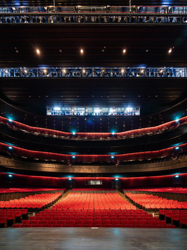 BIM建筑|如榕树根须般自由发展延长:高雄艺术中间 / Mecanoo BIM建筑|如榕树根须般自由发展延长:高雄艺术中间 / Mecanoo