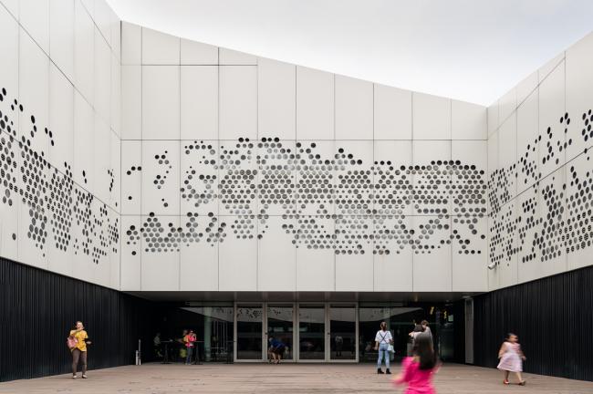 BIM建筑|如榕树根须般自由发展延长:高雄艺术中间 / Mecanoo BIM建筑|如榕树根须般自由发展延长:高雄艺术中间 / Mecanoo